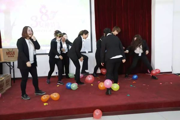 乾港集團 乾港集團